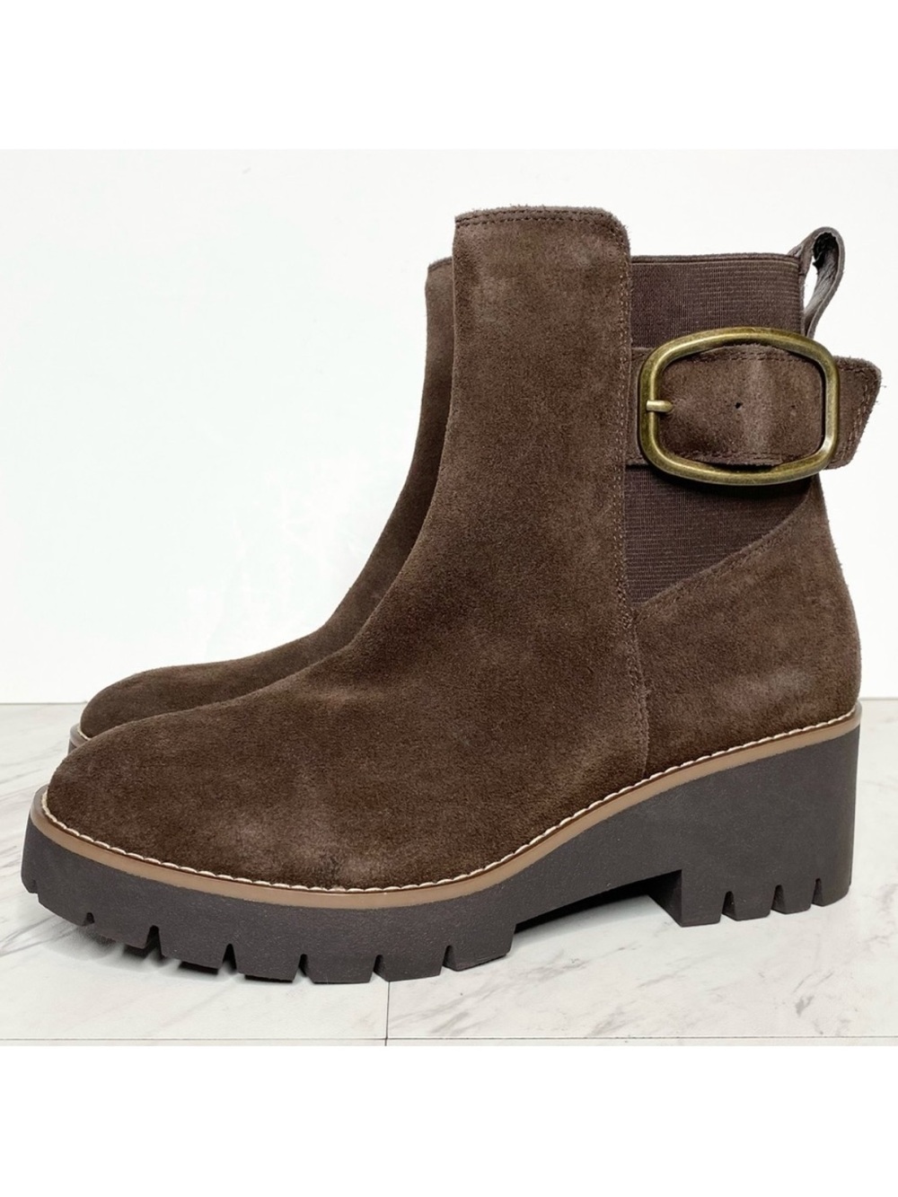 Blondo Dahlia Brown Suede Buckle Bootie 7M